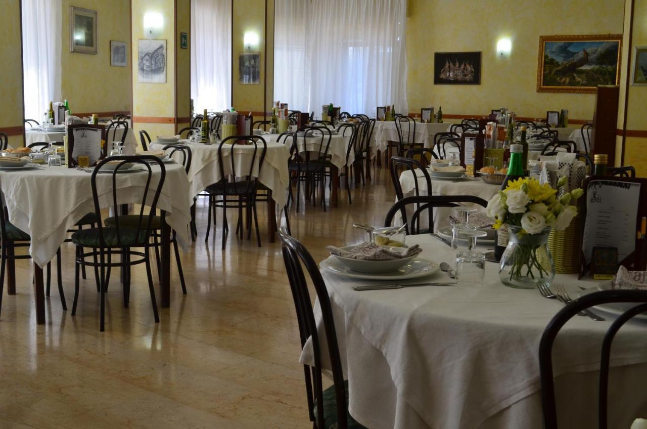 Hotel I Due Gabbiani Citr 9006 Marina dʼAndora